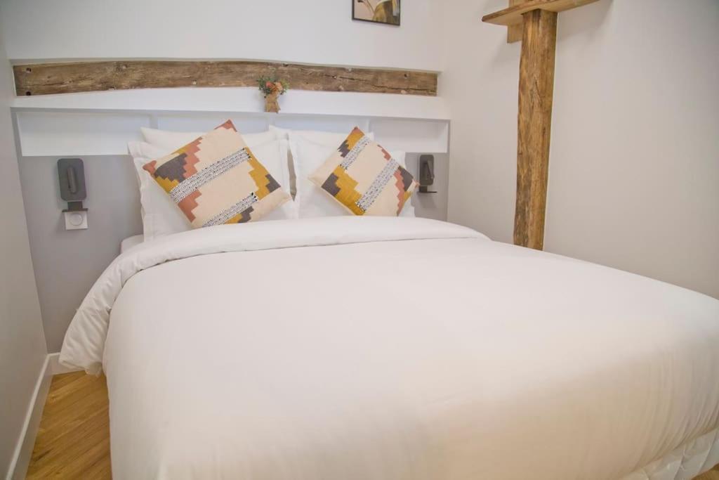 Fully Renovated Historic Apt In Heart Mouffetard Paris Dış mekan fotoğraf